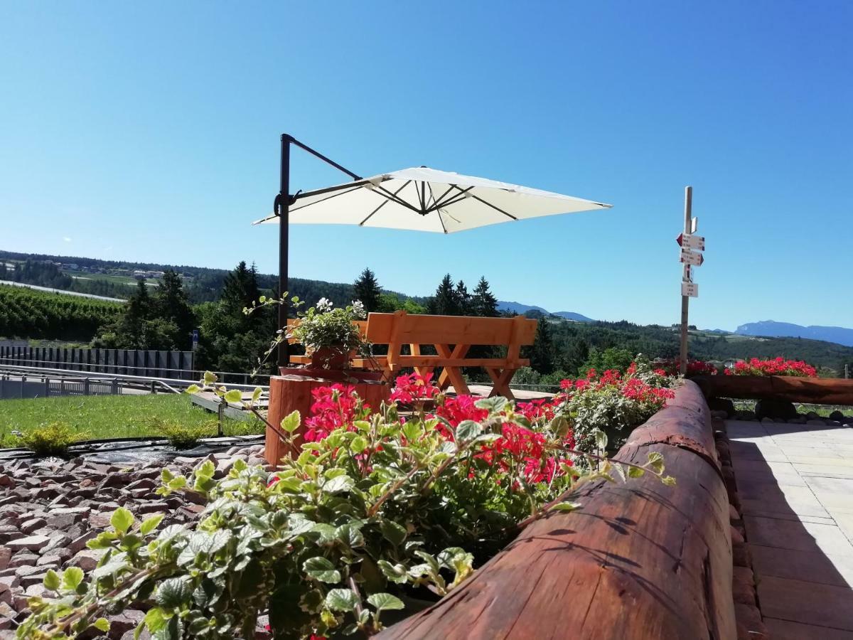 Agritur I Colori Panzió Sanzeno Kültér fotó